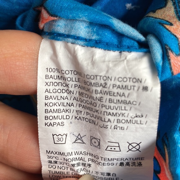 Maui and Sons Shark Boy’s Button-Down Shirt Size 6/7 - Picture 6 of 7